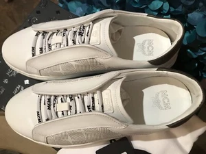 HOT! NIB MCM White Men’s Sneakers Low Tops MEXASSE05WT042 Size 42 Eu/9 US - Imagen 1 de 9