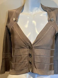 Karen Millen Viskosemischung gestrickte Augenlid-Strickjacke silberne Knöpfe Gr. 2 neu - Bild 1 von 5