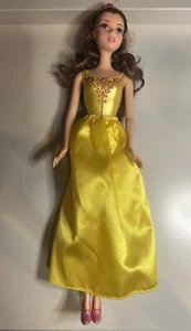 Disney Beauty & The Beast Belle Princess Doll + Crown And Skirt 2007 Mattel Girl - Picture 1 of 4
