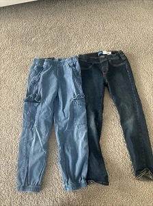 Old Navy Girls Size 8  Jeans & Cargo Pants Lot Of 2 - Picture 1 of 8
