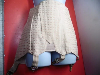 Lot 38 - Gaine porte jarretelle vintage des années  60 -70 - L'Aigle - Photo 1/4