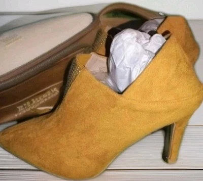 Botas de tacón de aguja doradas Allegra K talla 8, detalles de pedrería ¡Nuevas! Foto 1 de 4