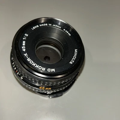 Lente Pancake Minolta MD Rokkor-X 45 mm f/2 para montaje Minolta MC/MD - Probada  Foto 1 de 4