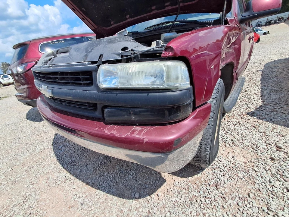 Used Rack and Pinion Assembly fits: 2004 Chevrolet Tahoe Power Steering 4x2 Grad - Image 1 of 4