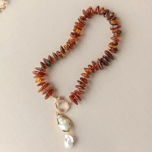 Real Amber 20x35mm Cultured White Baroque Pearl Pendant Necklace - Picture 1 of 6