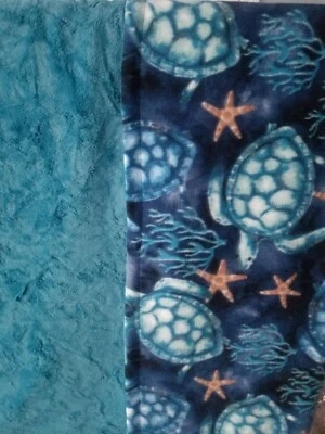 Manta Minky/Fleece Hecha a Mano Turquesa Tortuga Océano Tema Foto 1 de 2