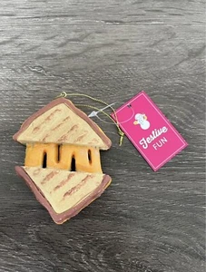 Sándwich de queso a la parrilla ¡Adorno navideño! Plaza de San Nicolás CANTIDAD disponible - Imagen 1 de 1