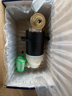 Juego de bomba de combustible y filtro para camionetas Nissan 1986 - 1995 - Autobest F4387 Foto 1 de 4