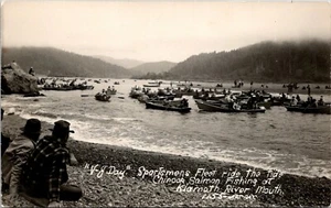 V-G Day Sportsmens Fleet Chinook Fishing Klamath River Oregon RPPC - Picture 1 of 2