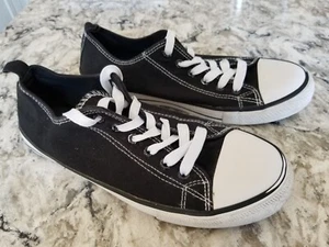 Hype Shoes, Conv. All Star Style Classic Low Top Black, Men's Size 8, - Picture 1 of 12