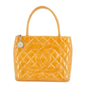 EBAY LIVE Chanel Quilted Patent Leather Medallion Orange Tote #5431 - Picture 1 of 11