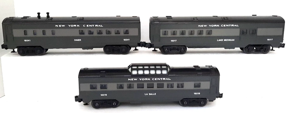 LIONEL ~ O GA ~ NY CENTRAL RR ~3-PASSENGER CAR ADD-ON SET ~ #6-16017,16019,16041 - Image 1 of 4