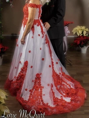 3D Red Floral Tulle Off Shoulder Wedding Dresses A-Line Shiny Bridal Gown Custom - Image 1 of 2