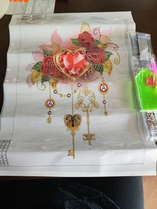 Diamond Painting 5D DIY PARTIAL 30x40cm 🐝 ROSES LOCKET 19 🐝 Free Post - Bild 1 von 1