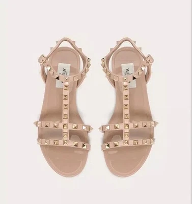 Valentino Garavani Rockstud Flat Rubber Jelly T Strap Ankle Sandal - Poudre - 39 - Image 1 of 4