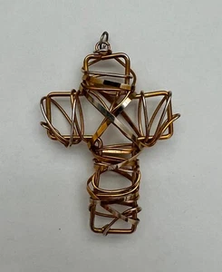 Vintage Designer Christian Cross - Picture 1 of 3