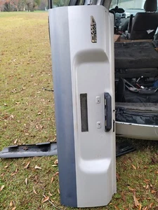 1991-1997 TOYOTA LAND CRUISER FJ80 COMPLETE Lower TAILGATE SEE Photos 🖼👀 - Picture 1 of 10