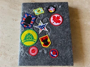 Neighbourhood By Rinzen 2006 1st Edition Like New - Picture 1 of 11