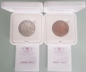 MDS VATIKAN VATICANO 2 x GEDENKMEDAILLE 2014 "HEILIGSPRECHUNG DER PÄPSTE" - Picture 1 of 5
