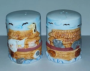 VTG Noah's Ark 3D Christian Salt & Pepper Shakers - Picture 1 of 6