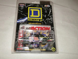 NEW! Square D 81 Lighting Kenny Wallace 1:64 Action stock car 1998 Nascar - Picture 1 of 3