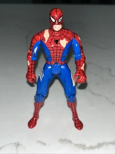 Vintage 1995 Battle Ravaged Spider-Man 5” Action Figure Marvel Toybiz - Picture 1 of 3