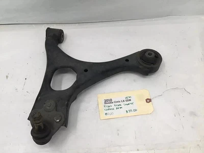 Honda Civic LX 2010 SDN brazo de control inferior delantero derecho ## Foto 1 de 4