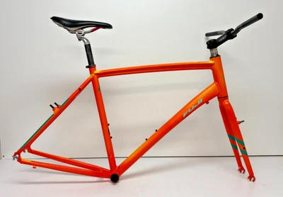 Cuadro/horquilla de bicicleta híbrida Fuji Absolute Two.3 2.3 21" 2018 manillar potencia sillín ++ Foto 1 de 4