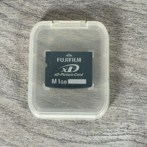 Fujifilm XD Picture Card M 1GB Memory Card Storage Universal Olympus in Case - Picture 1 of 4