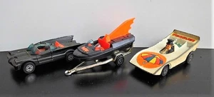 CORGI JUNIOR TV Moviecar Konvolut Batmobile Batboat Penguincar - Bild 1 von 4