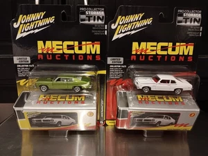 Johnny Lightning Mecum Auction 1974 Pontiac GTO Release 2 Versions A & B - Picture 1 of 5