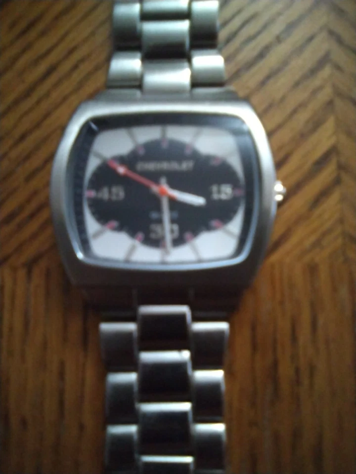 Reloj pulsera vintage Chevrolet de cuarzo Japón TM GM 237 PC21 para hombre Foto 1 de 1