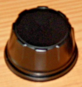 HONDA TRX 680 RINCON, 520 RUBICON FOREMAN FRONT / REAR RUBBER WHEEL CAP - Picture 1 of 1