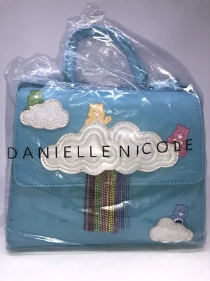 Cartera Danielle Nicole Care Bear Rainbow nueva con etiquetas Foto 1 de 4