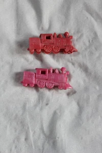 Cracker Jack Ker Choo Lot of 2 Steam Engines Vtg Pre-owned Rose & Mauve Colors - Picture 1 of 2