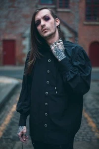 Camisa gótica con cuello y puños de encaje estilo alternativo - Imagen 1 de 5