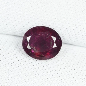 1,32 cts rubino naturale rosso scuro ovale dal Mozambico...!!!! - Foto 1 di 2
