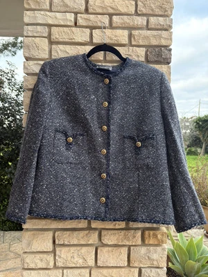 Giacca blazer Luisa Spagnoli vintage in pura lana vergine bouclé blu. - Imagen 1 de 4