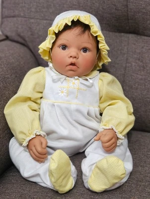 Lee Middleton Tic Tac Toe medium, Baby Face sculpt by Reva Schick - Image 1 of 4