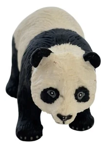 Safari Ltd Toy Panda Cub Baby Bear Figurine Plastic 3 inch 1996 Zoo Wildlife - Picture 1 of 6
