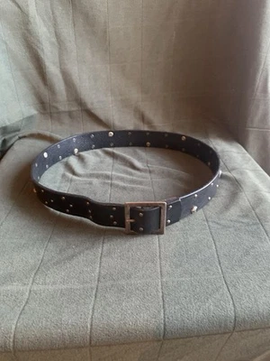 Cinturón Vintage VERSACE Joven Cuero Negro Tachonado Medusa Niños’s Noventas 90s Foto 1 de 4