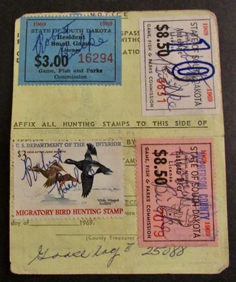 RW36 - 1969 Federal Duck Stamp on South Dakota Hunting License - Image 1 of 2