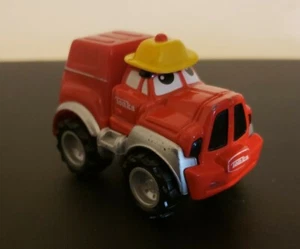 2000 Maisto Tonka Little Chuck Hasbro Red fire truck Engine  character toy car - Picture 1 of 7