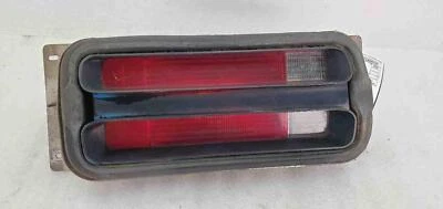 Conjunto de luz trasera izquierda izquierda izquierda Plymouth Duster 1970 1971 lado del conductor usado Foto 1 de 2