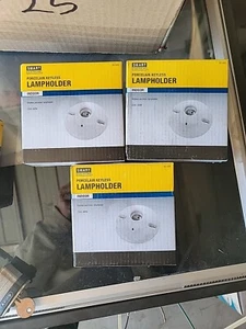 (Lot Of 3) White Porcelain Keyless Lamp Holder Indoor Maximum 660W Maximum 250V - Picture 1 of 2