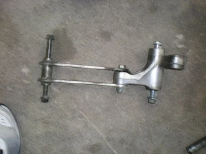 Amortiguador trasero izquierdo Suzuki Burgman 400 AN 400 2005 - Imagen 1 de 1