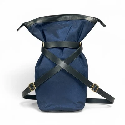 Bolso de Hombro Max Mara Hecho en Italia Azul Marino Nylon Cuero Herrajes Dorados Foto 1 de 4