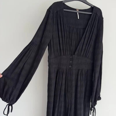 Free People Jumpsuit Small Linen Blend Wide Leg True Lovin One Piece V Neck Boho - Image 1 of 4