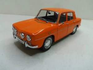 1/18 SOLIDO RENAULT 8 - Foto 1 di 2