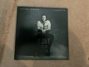 LP Vinyl JULIAN LENNON Valotte NrMt 80184-1 - Picture 1 of 2